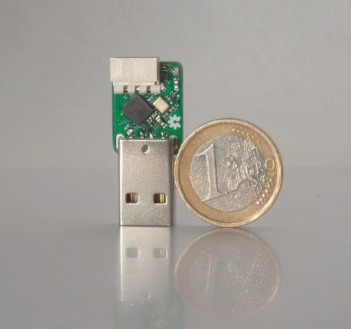 usb2axv31_front_euro_s.JPG